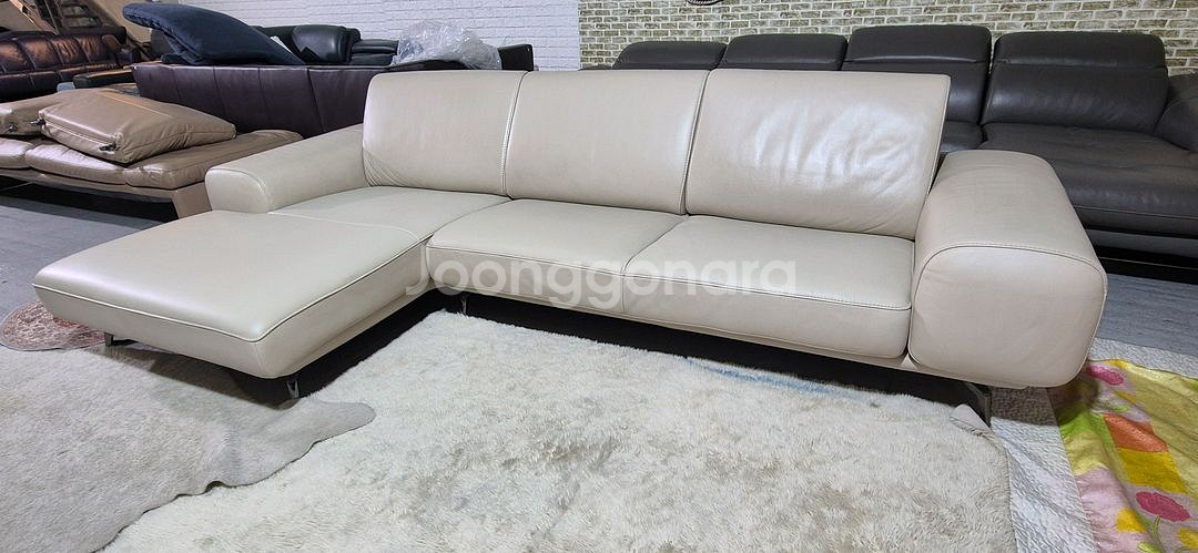 자코모 르마스1 슈렁큰 천연가죽 카우치 소파--2