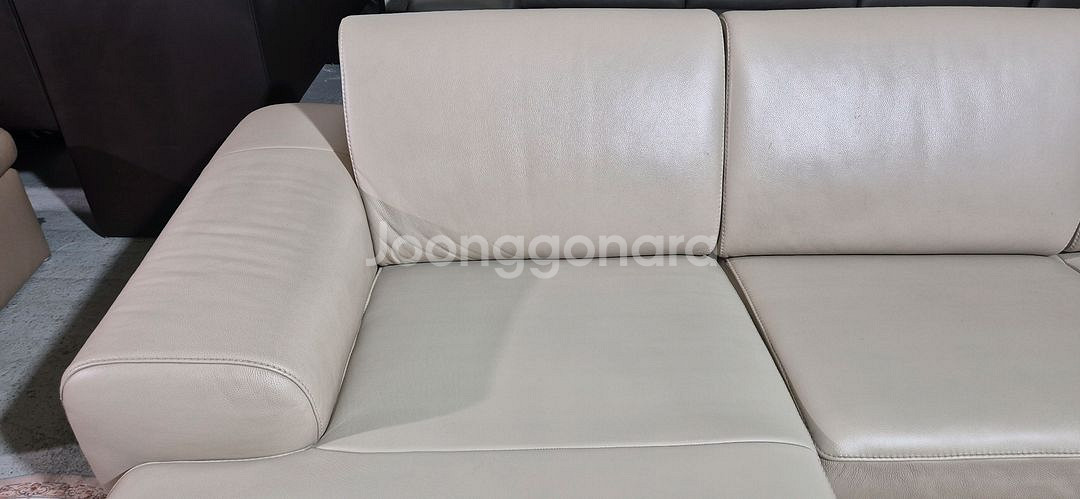 자코모 르마스1 슈렁큰 천연가죽 카우치 소파--5