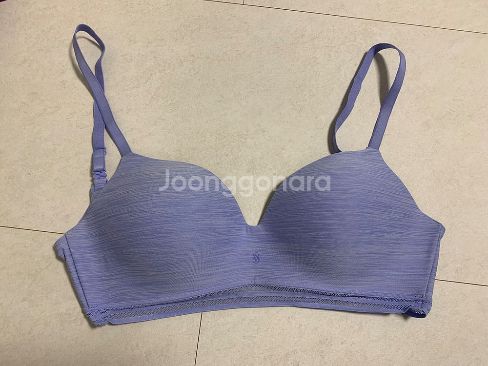 빅토리아시크릿 34D 속옷(새상품) + 세탁만된 새속옷(원하시면)--3