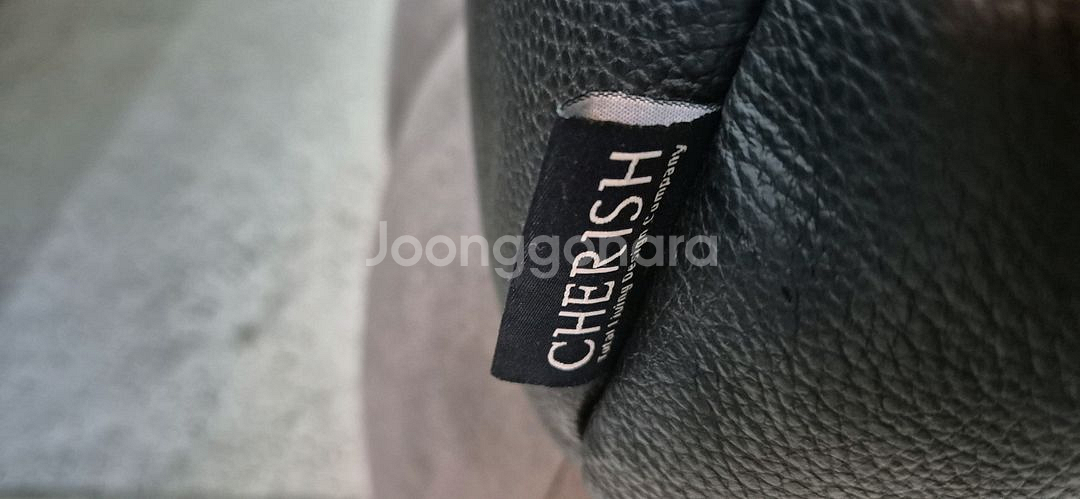 체리쉬 마에스트로 이태리 천연 통가죽 3인 소파+스툴--9