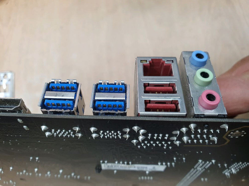 ASUS EX-A320M- GAMING 메인보드 최신바이오스--1