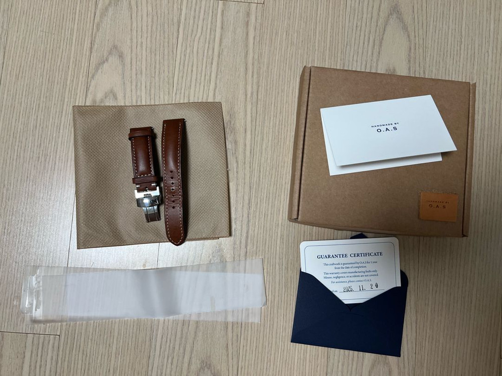 OAS 오에이에스 이탈리안 패딩 워치 레더 가죽 밴드 스트랩 시계줄 이미지