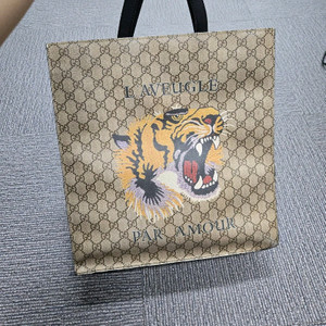 [정품]구찌 타이가 토트백