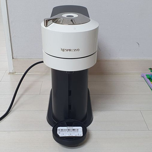 네스프레소 버츄오 넥스트 GDV1 캡슐 커피머신 판매