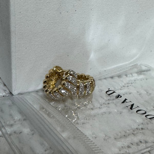 도나앤디 니스 14K 골드 다이아몬드 이터너티 귀걸이 (m사이즈)