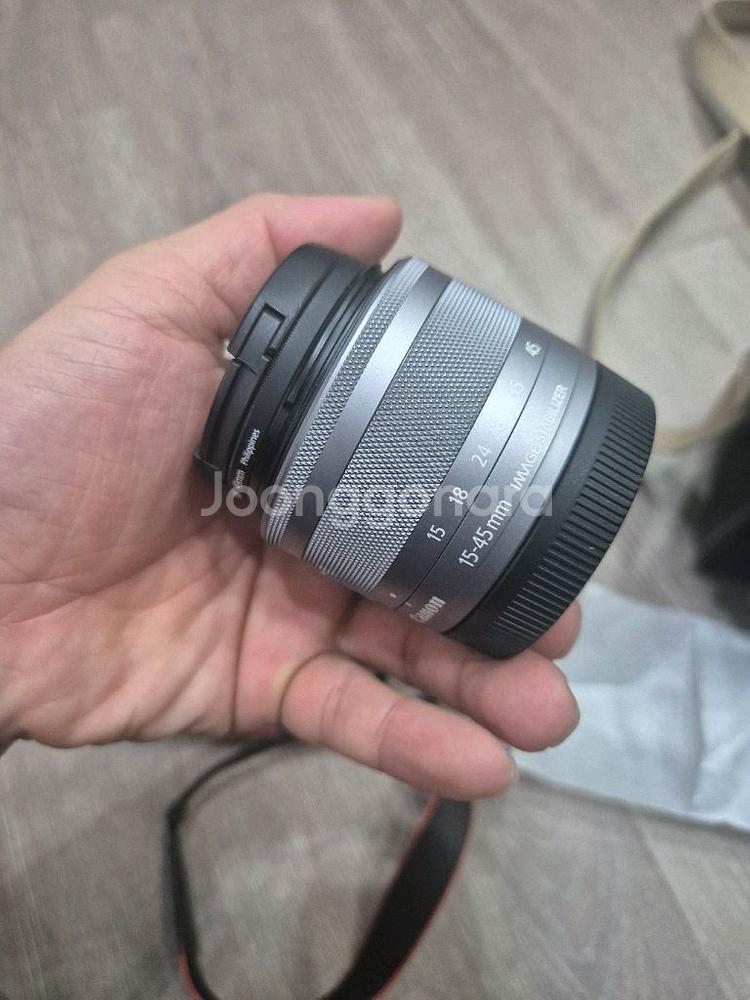 캐논EOS M100 15-45MM 11-22MM 세트팝니다--1