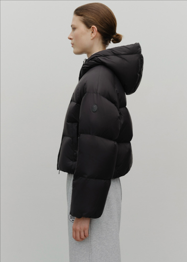 마리떼 프랑소와 저버 크롭 다운 패딩 M사이즈 새상품--1