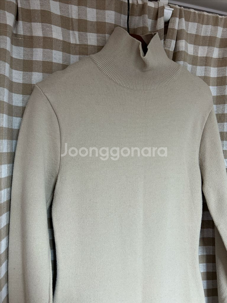 (블로썸 제품)비스코스 S라인 볼륨 니트원피스 베이지/블랙 F--2