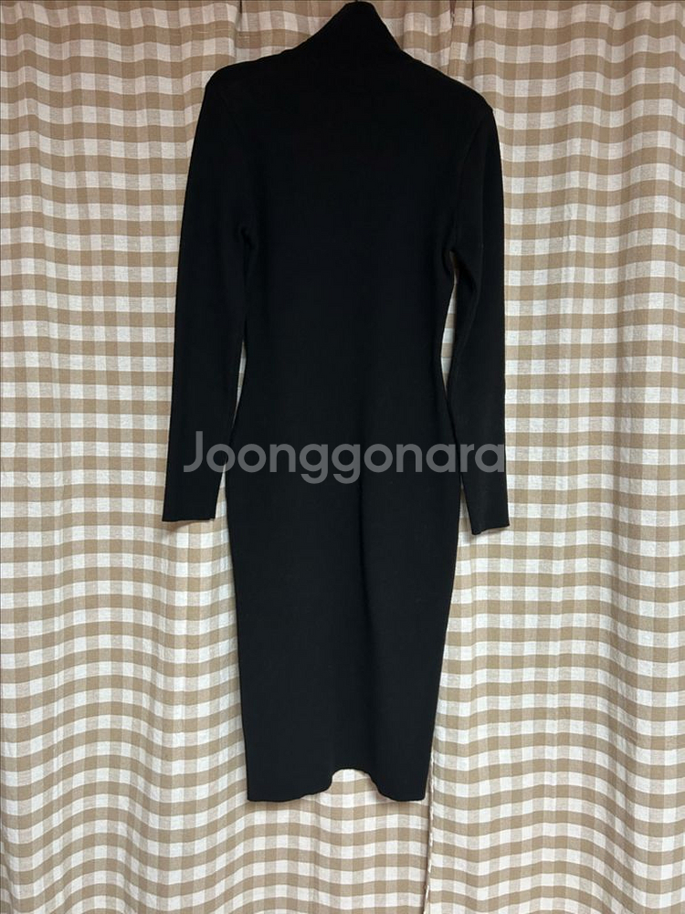 (블로썸 제품)비스코스 S라인 볼륨 니트원피스 베이지/블랙 F--5