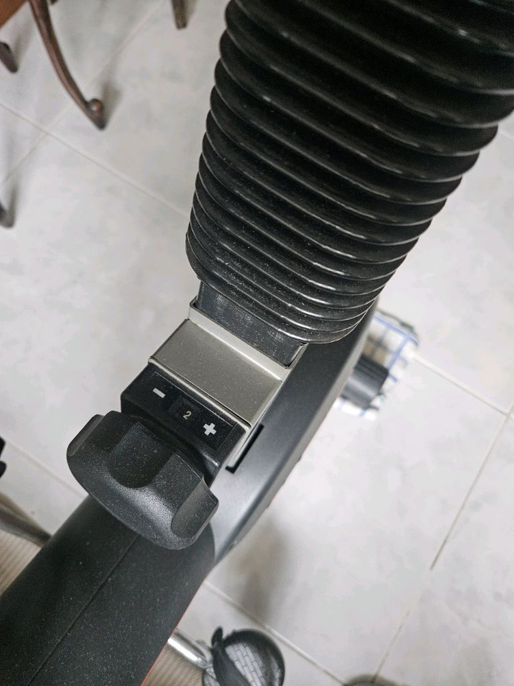 닛쇼 실내 자전거--2