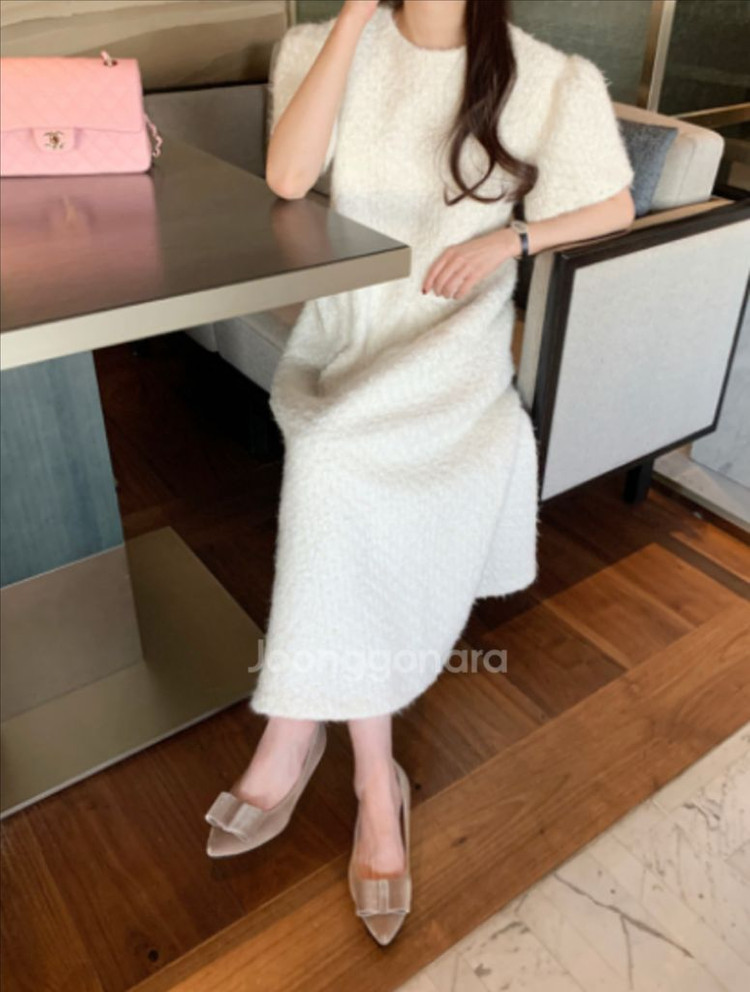 바이씨니 by ssiny 리본진주원피스 부클 퍼 반팔 퍼프 플레어 셀프웨딩 생일룩 연팔룩 파티룩 이미지