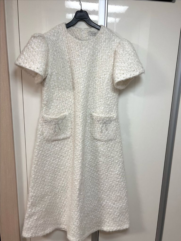 바이씨니 by ssiny 리본진주원피스 부클 퍼 반팔 퍼프 플레어 셀프웨딩 생일룩 연팔룩 파티룩 이미지