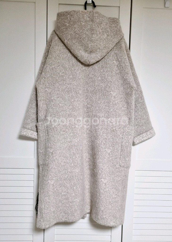 (새옷)압축울소재 후드 롱니트코트. 프리사이즈--1