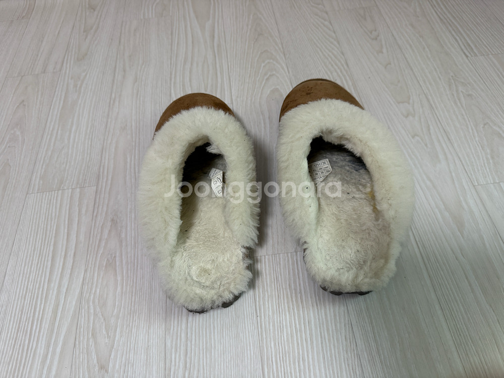 커클랜드 양털슬리퍼(250) 1만팜--1