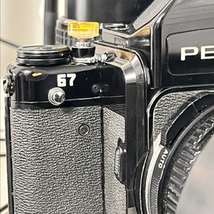 펜탁스 67후기형 110mm, x700