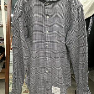 톰브라운 체크셔츠