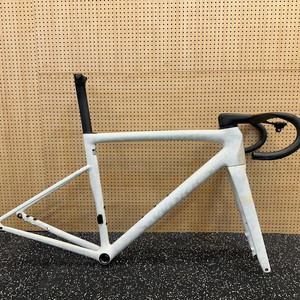 sworks 에스웍 타막 sl8(대리석화이트) 프레임셋 54 비비포함