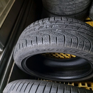 225 45 18 1짝 피렐리 윈터 스노우 중고 타이어