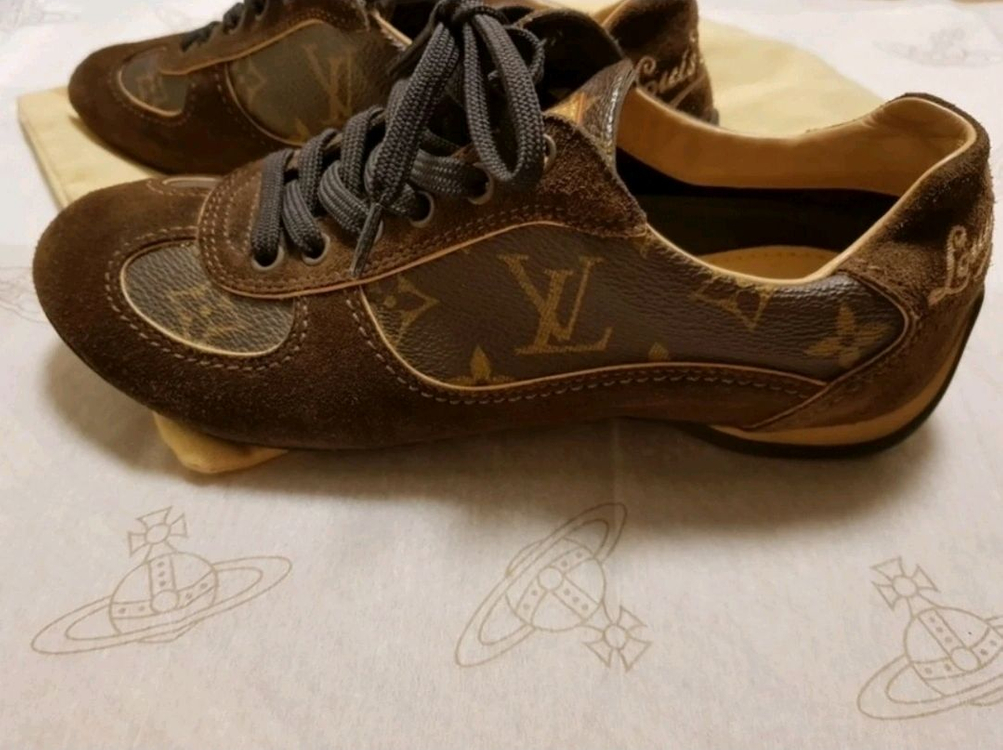 루이뷔통 여성스니커즈 34사이즈--2