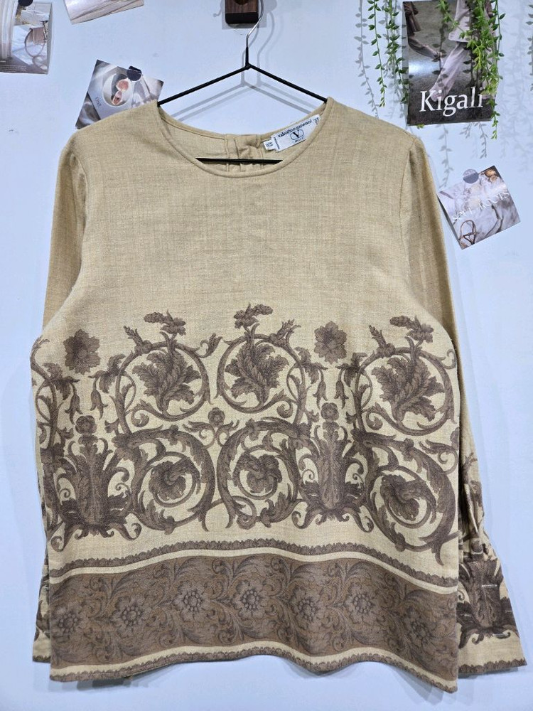 발렌티노 빈티지 플라워 패턴 블라우스--2