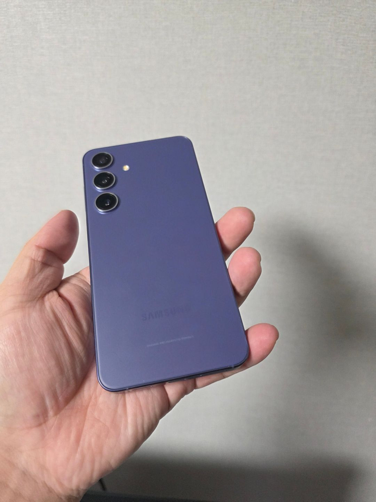 갤럭시 S24 코발트 바이올렛 256기가 A급 팔아요~--1