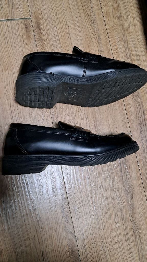 보이런던 남성 정장구두 260 1만5천원 이미지