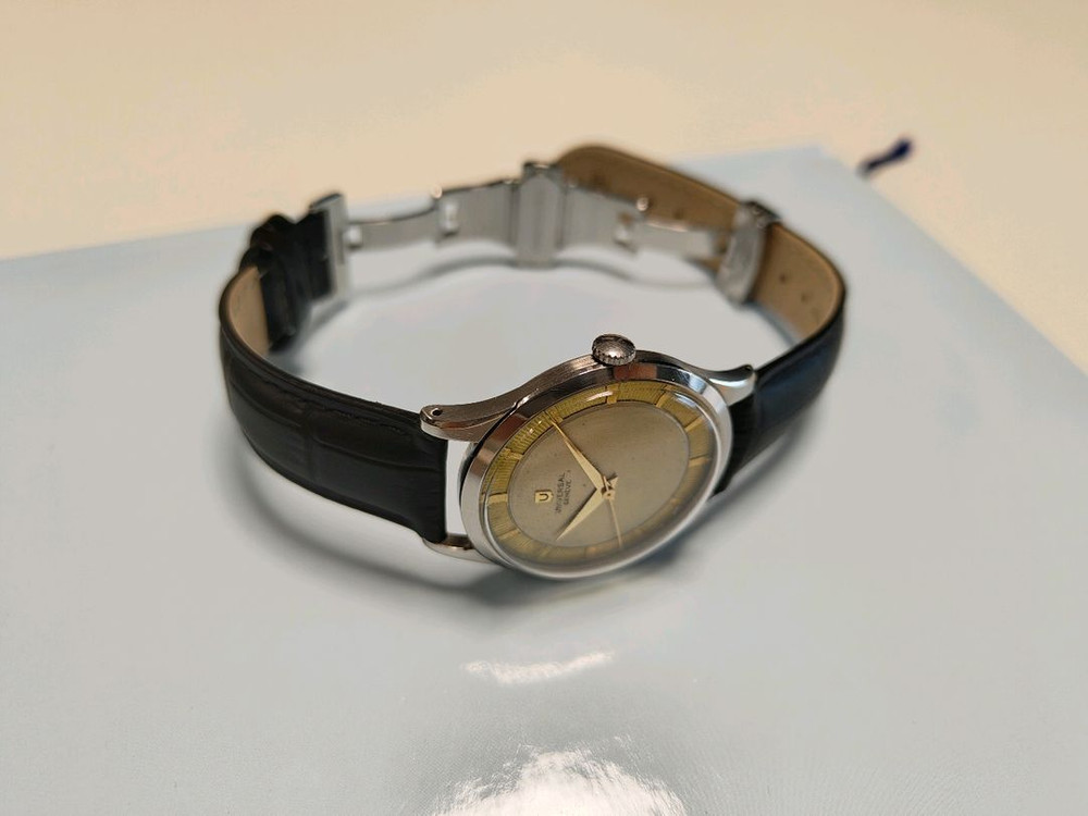 유니버셜제네브 수동 시계--3