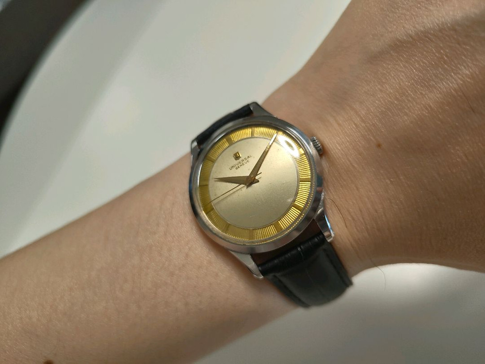 유니버셜제네브 수동 시계--8