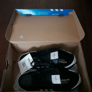 아디다스 ADICOURT 225mm 새상품 판매