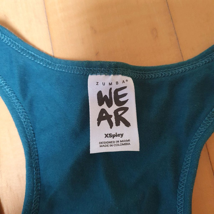 줌바 정품 상의들xs--7