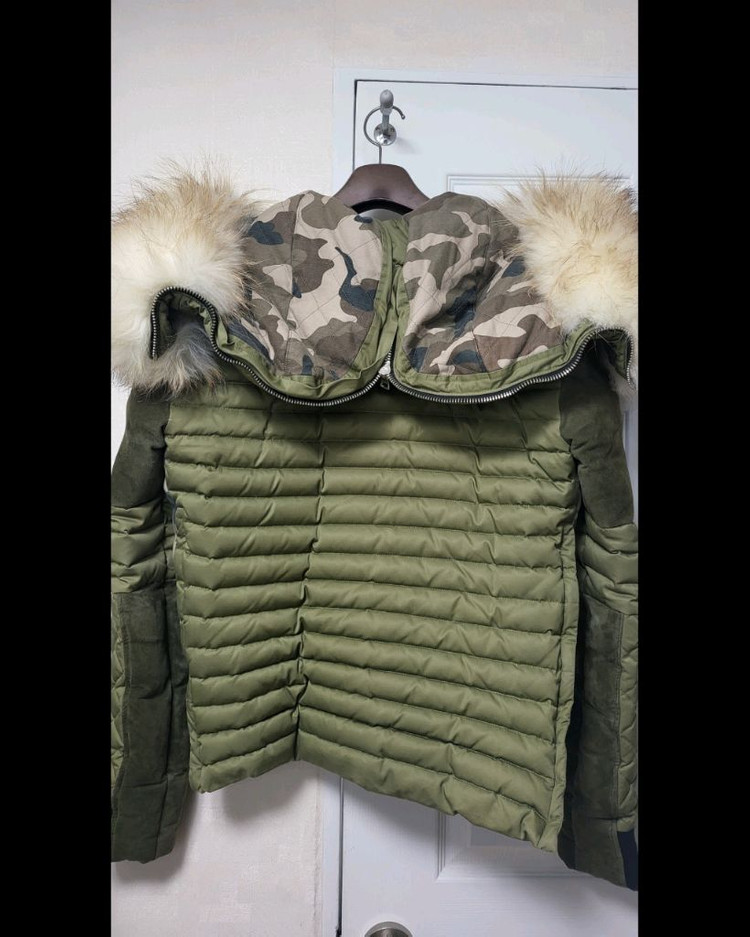 발망 전설템 올리비에루스테인 라쿤퍼 패딩 팝니다 구찌.버버리.생로랑.발렌시아가.준지핏 이미지