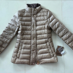 버버리 여성 경량 다운 패딩(사이즈 1)