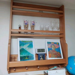 이케아 진열장 선반 장식장 벽걸이 원목