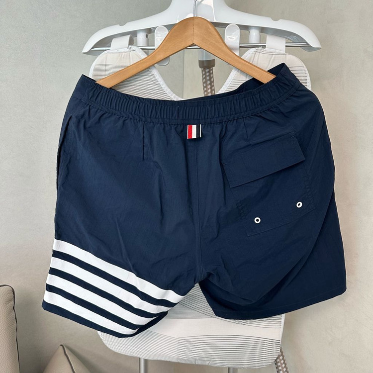 톰브라운 반바지 3사이즈 이미지