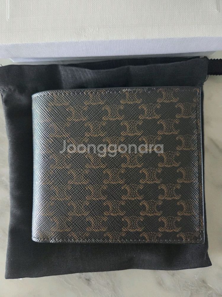 celine 셀린느 트라옹프 반지갑 새상품급--0