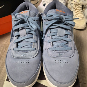 나이키 북1 미라지 270사이즈