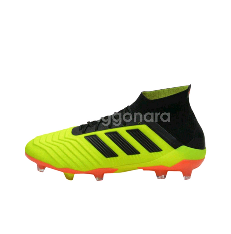 새상품)255 26만원 아디다스 프레데터 18.1 축구화 255 나이키 머큐리얼 팬텀 뉴발란스 미즈노 크레이지패스트--0