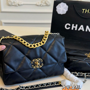 샤넬 19백 블랙 체인백