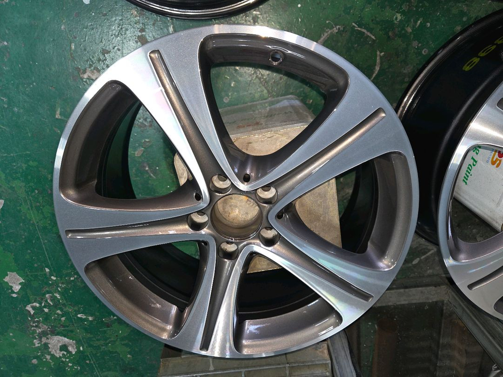 벤츠 18인치 순정 정품휠--4