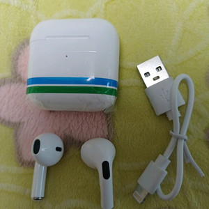 [택배비포함] 무선 블루투스 이어폰 새상품