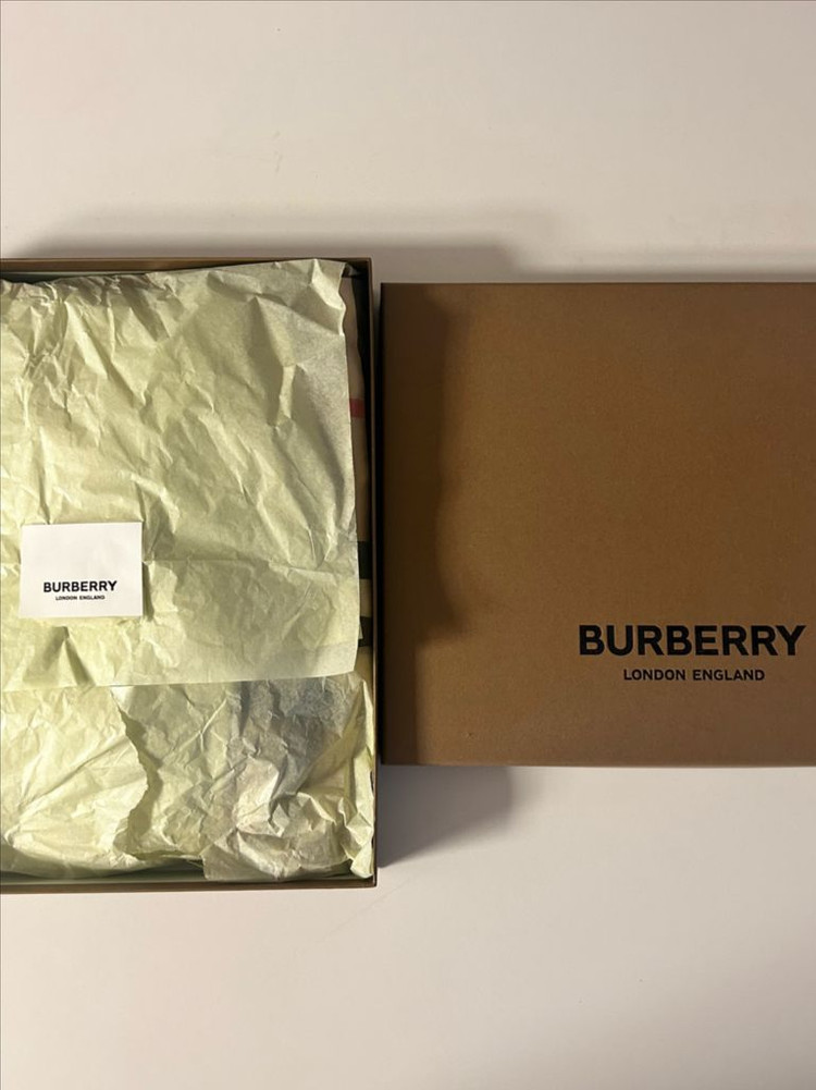 버버리 키즈 체크스커트(14y)--5