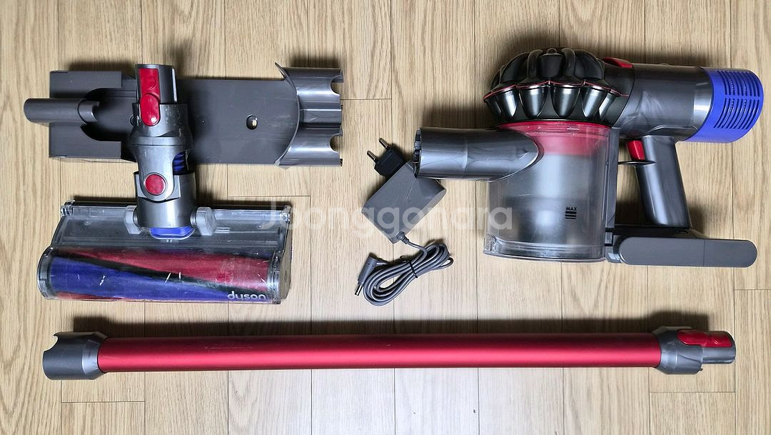 깨끗하게 세척한 다이슨 무선 청소기 V8(24분 연속동작)--0