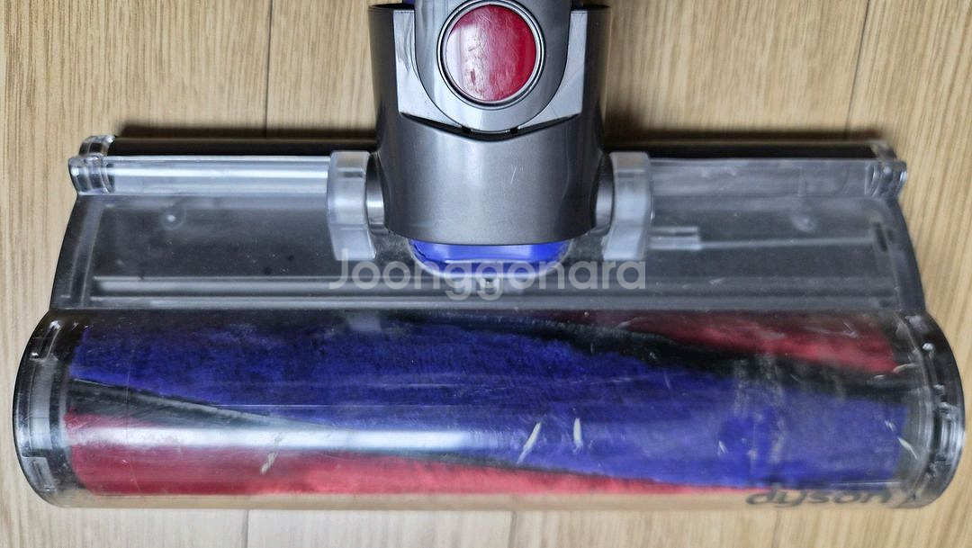 깨끗하게 세척한 다이슨 무선 청소기 V8(24분 연속동작)--5