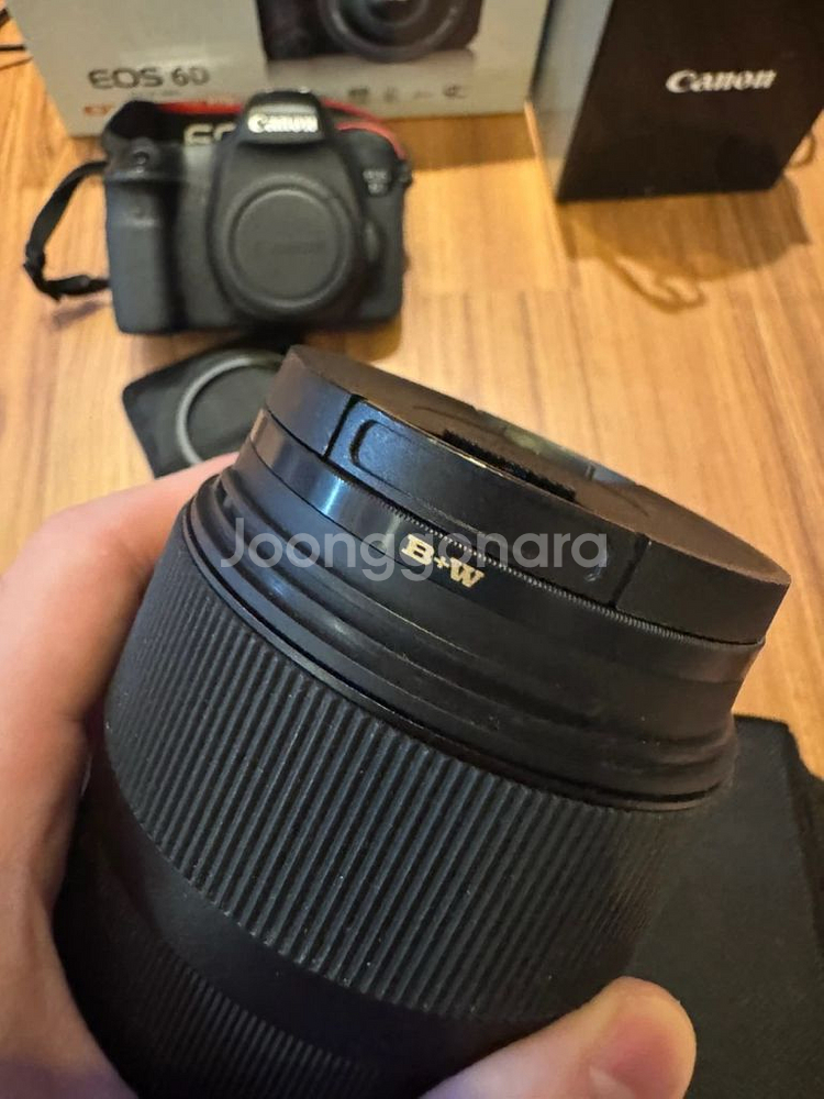 캐논 EOS 6D 카메라 풀박스 + 85mm 1.2 L렌즈 (만투) + 시그마 35mm 1.4 카페렌즈 팝니다!--2