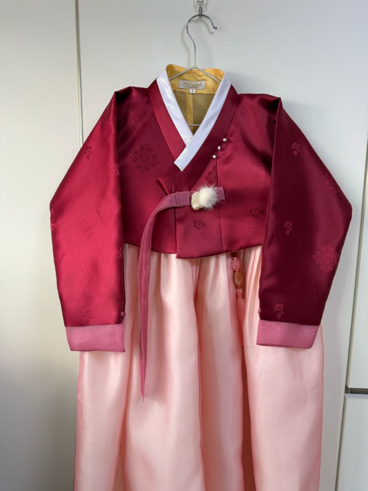 모리앙 한복 7세 여아 한복 팝니다.--4