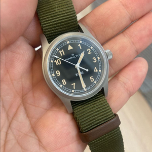 해밀턴 카키필드 쿼츠 33 이미지