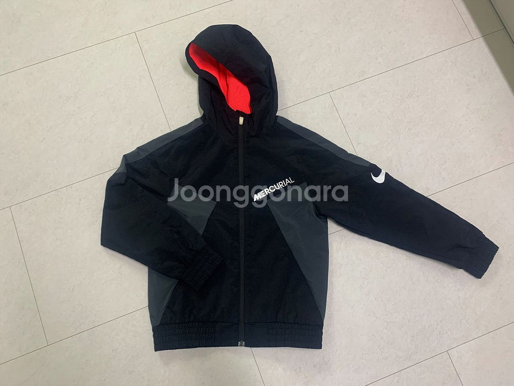 나이키 키즈 두꺼운 잠바 (두꺼운 바람막이)--0