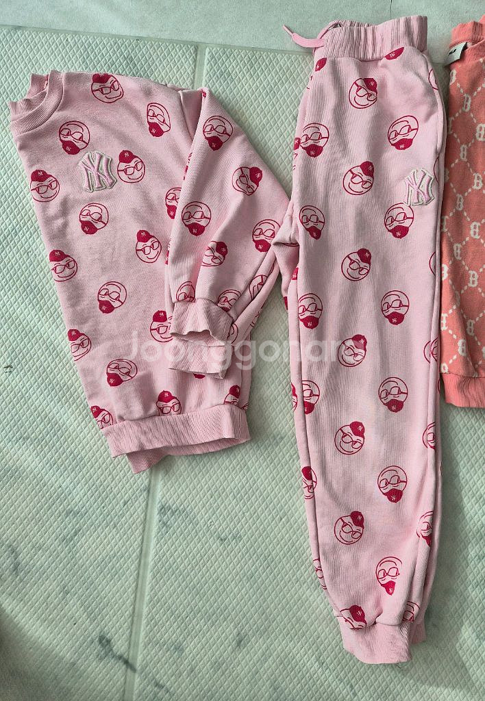 mlb 여아 상하복 일괄 3종 155사이즈--1