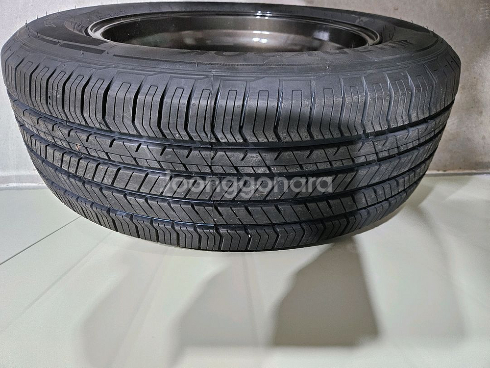 싼타페 18인치 휠타이어 세트--0