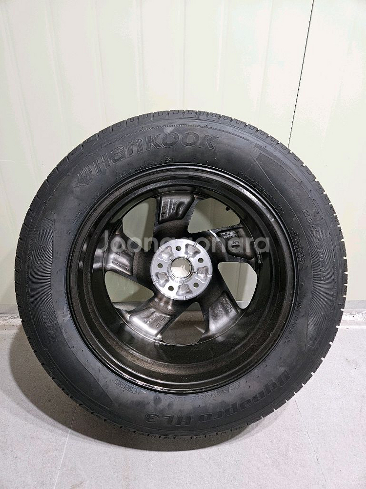 싼타페 18인치 휠타이어 세트--1